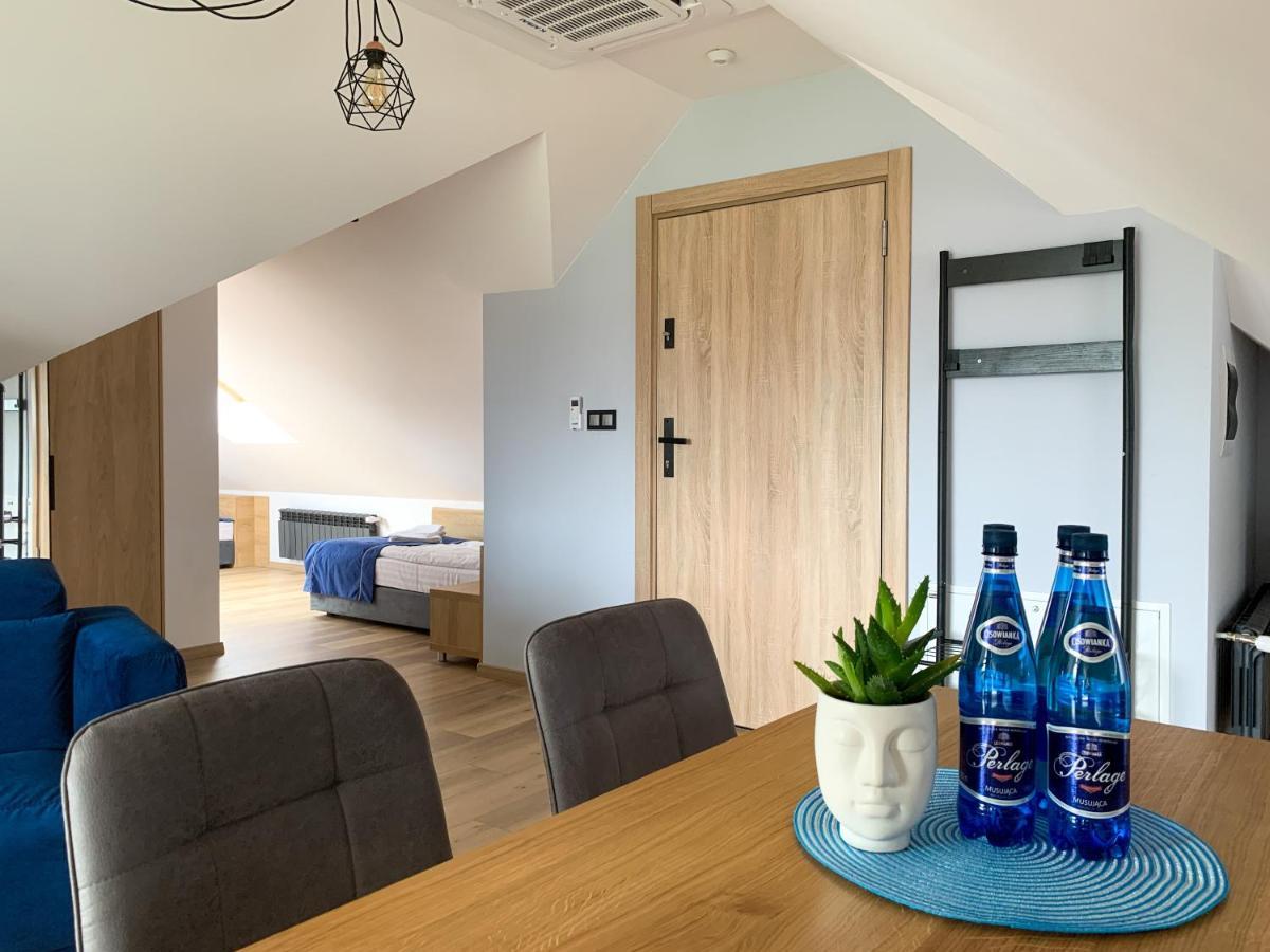 Cobalt Apartment *